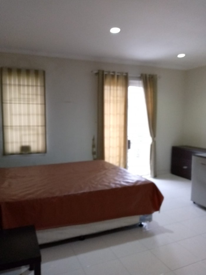 Rumah Disewakan Fully Furnished di Cluster Florencia Lippo Cikarang